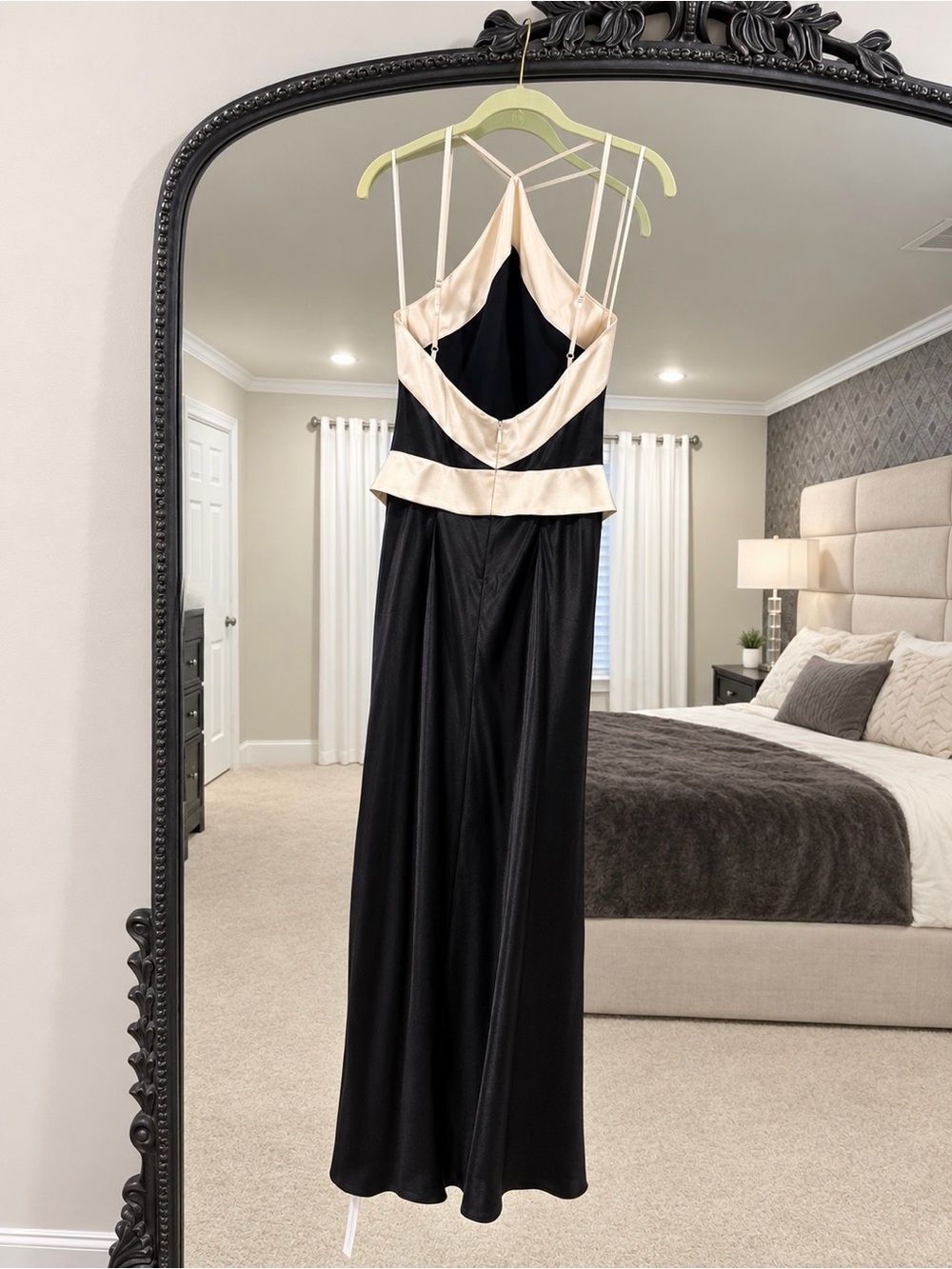 Reformation-Jillian Silk Halter Gown-NWT - Picture 5 of 8